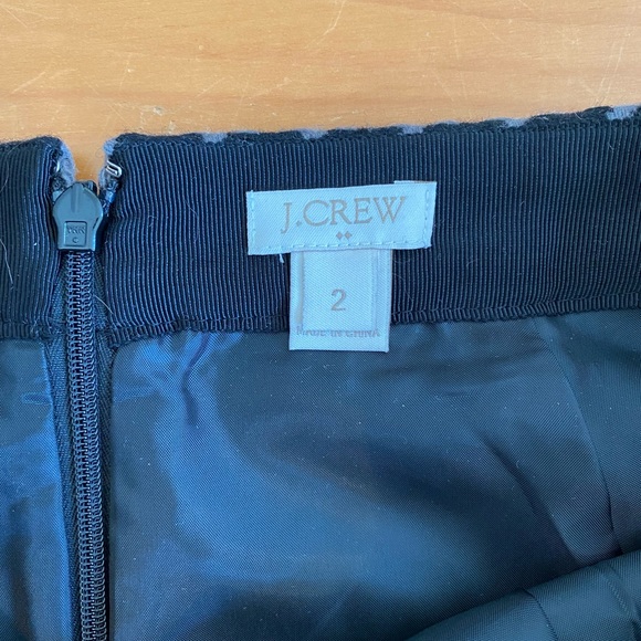 J. Crew wool houndstooth mini skirt size 2 - Picture 5 of 6